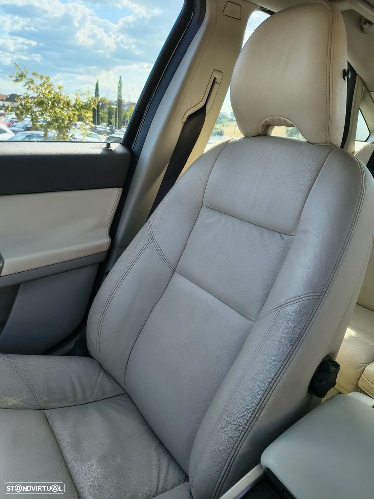 Volvo S40 2.0 D Momentum - 13