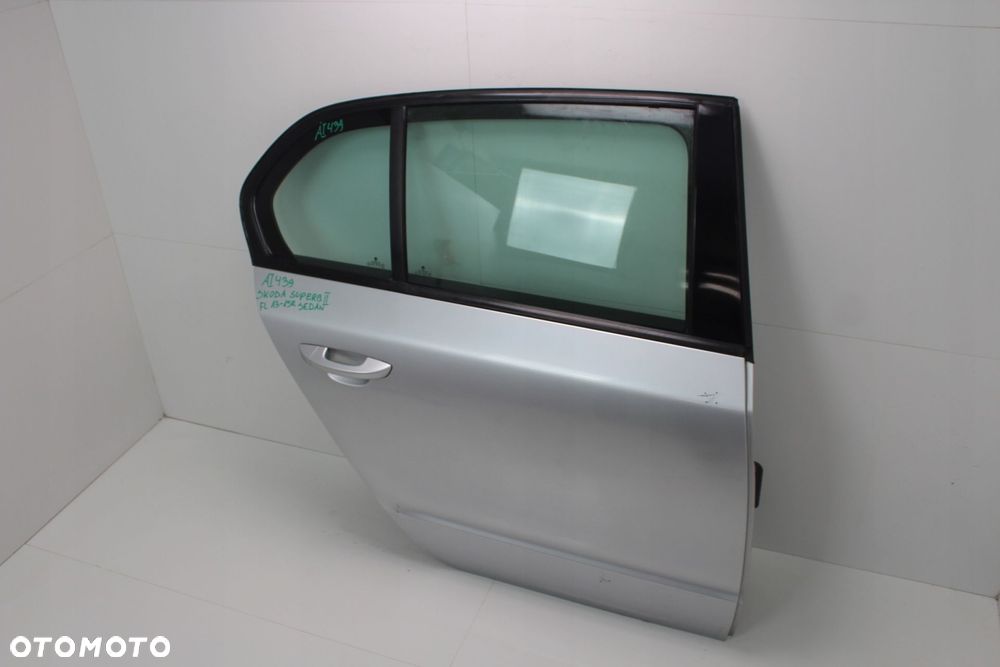 DRZWI PRAWY TYŁ SKODA SUPERB II LIFT 13-15R SEDAN LA7W - 10