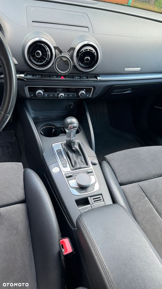 Audi A3 Limousine 35 TFSI S tronic - 17