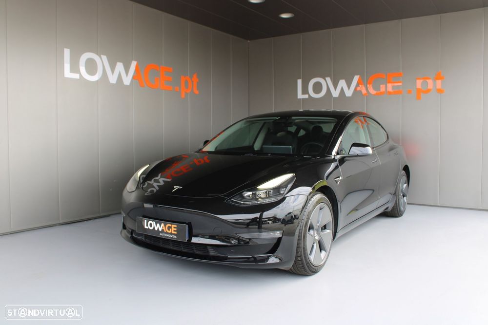 Tesla Model 3 - 16