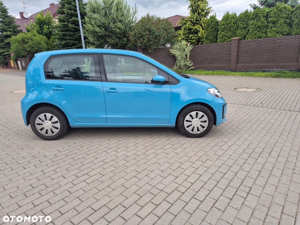 Volkswagen up! 1.0 Beats - 4