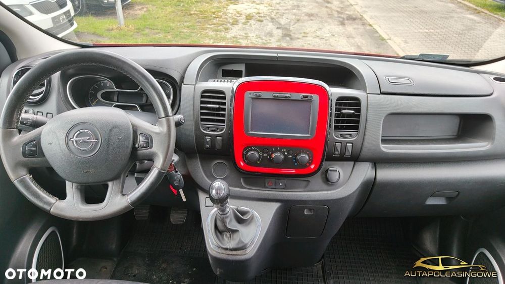 Opel Vivaro  1.6D 14KM 6 os. - 9