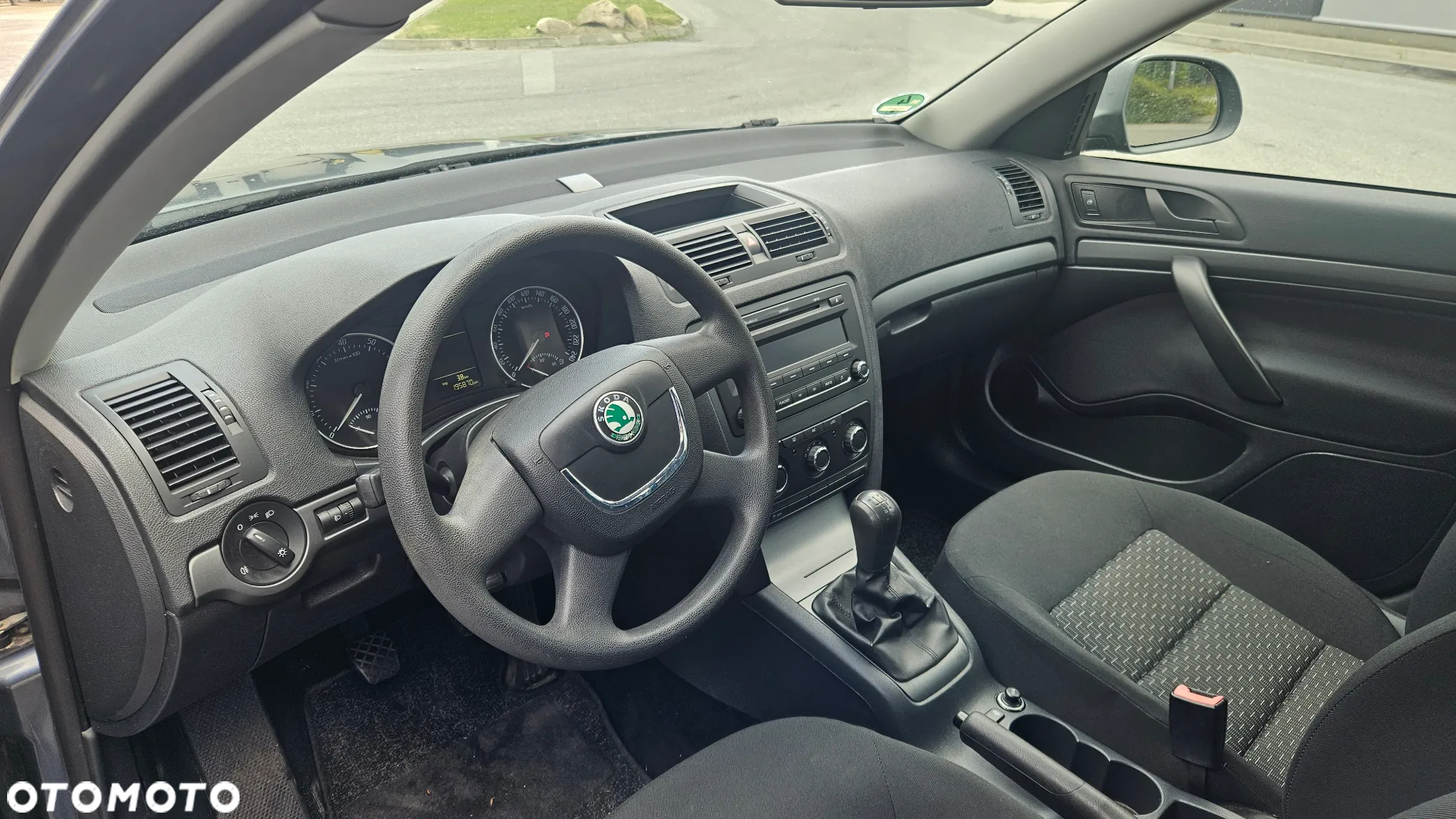Skoda Octavia 1.6 Classic - 28