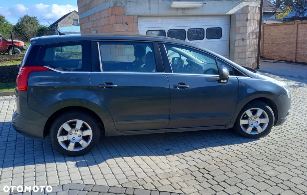 Peugeot 5008 1.6 HDi Active - 5