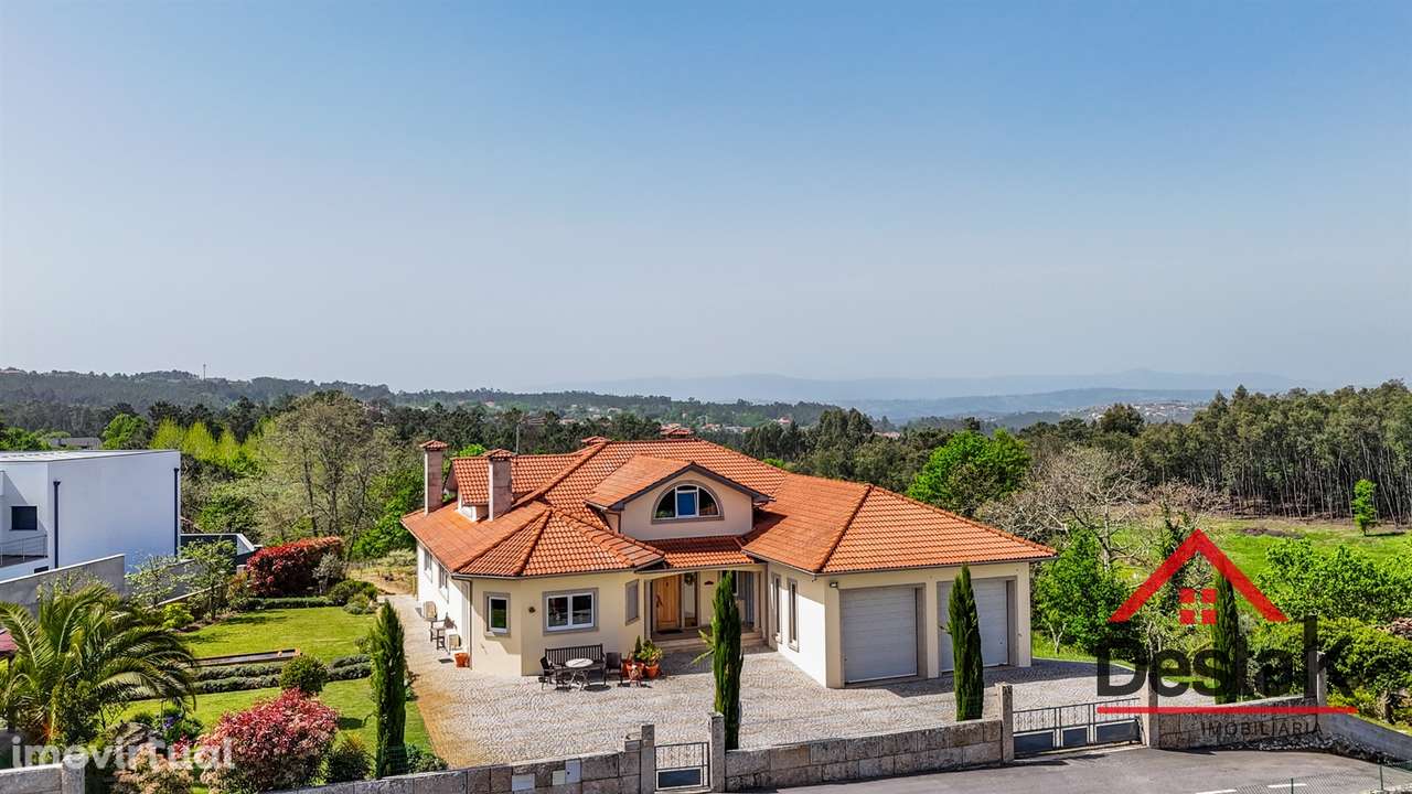 Fantástica Moradia isolada V4 em Lordosa, Viseu - Grande imagem: 2/56
