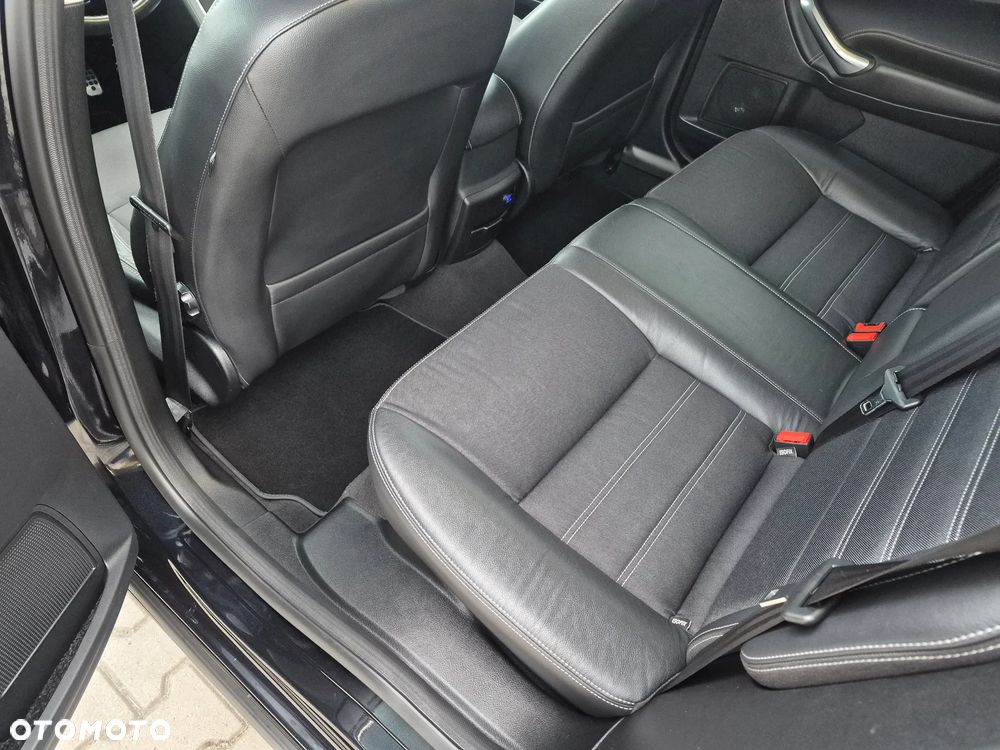 Ford Mondeo 1.6 Eco Boost Start-Stopp Champions Edition - 18