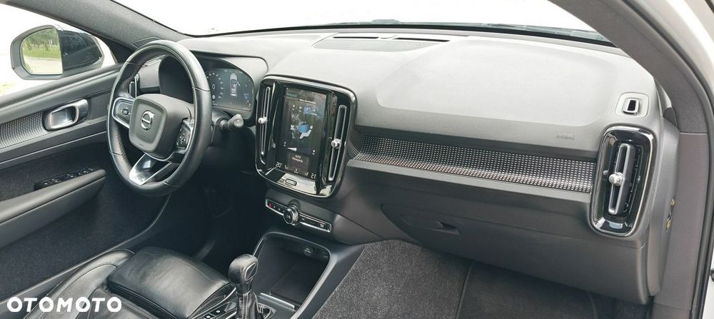 Volvo XC 40 - 16