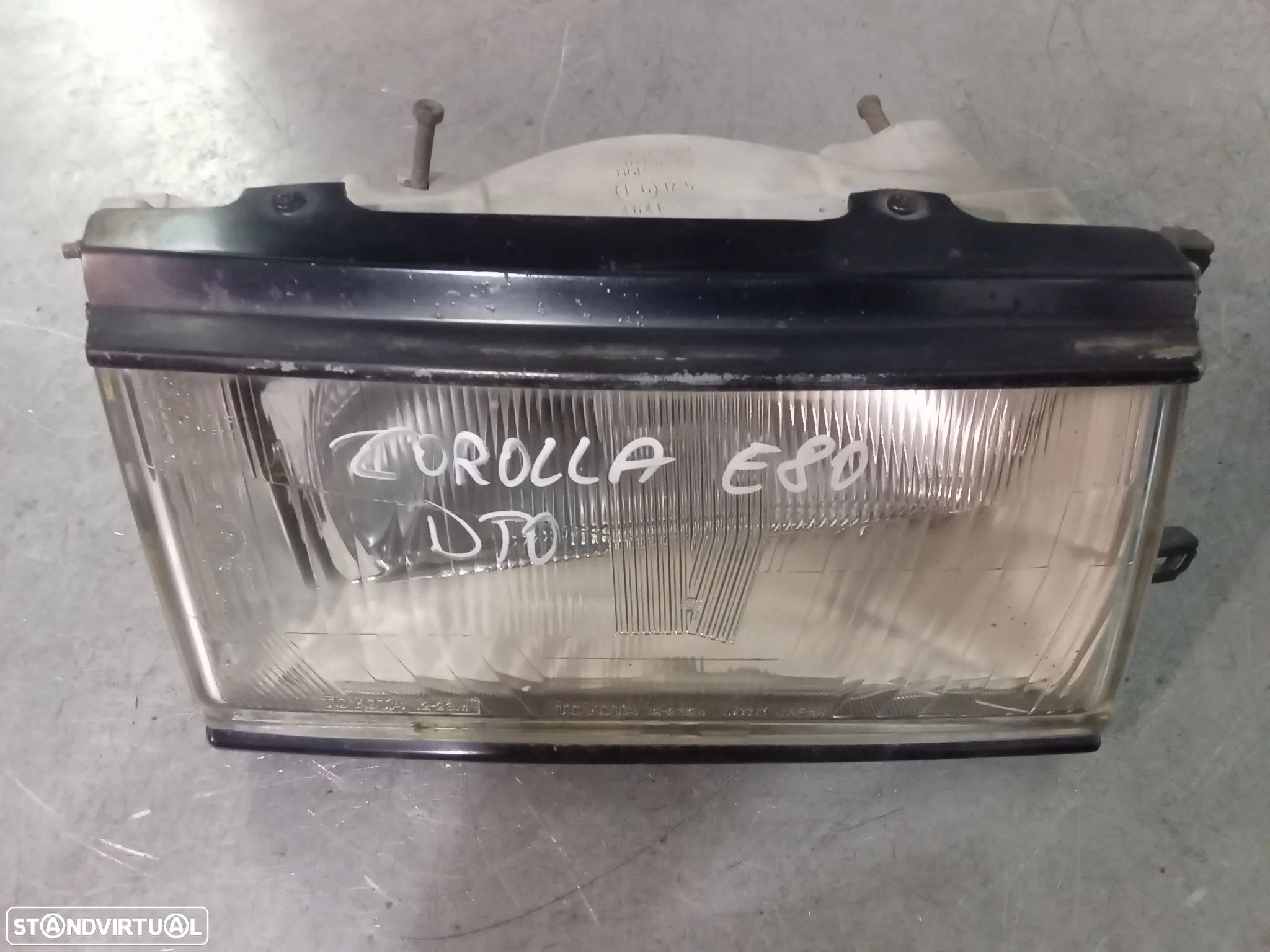 ÓTICA / FAROL TOYOTA COROLLA E80 - ESQUERDO / DIREITO - 1