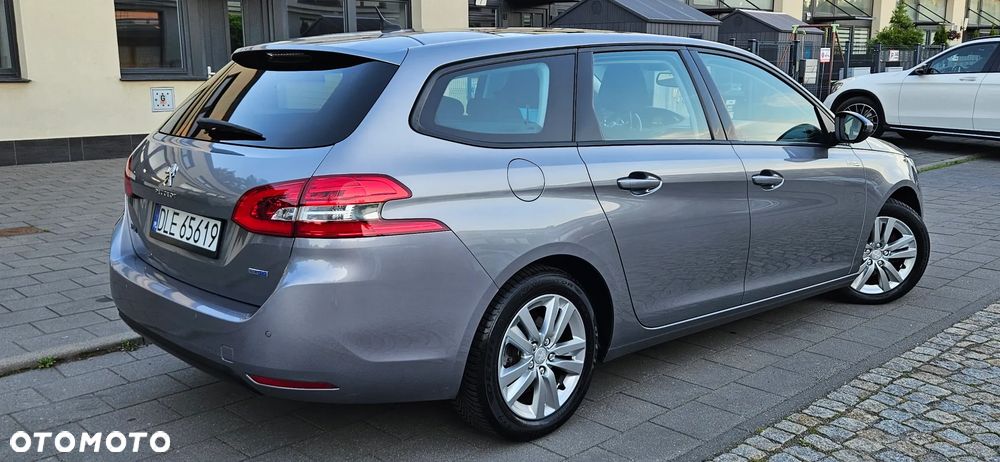 Peugeot 308 BlueHDi 120 Stop & Start Business-Line - 28