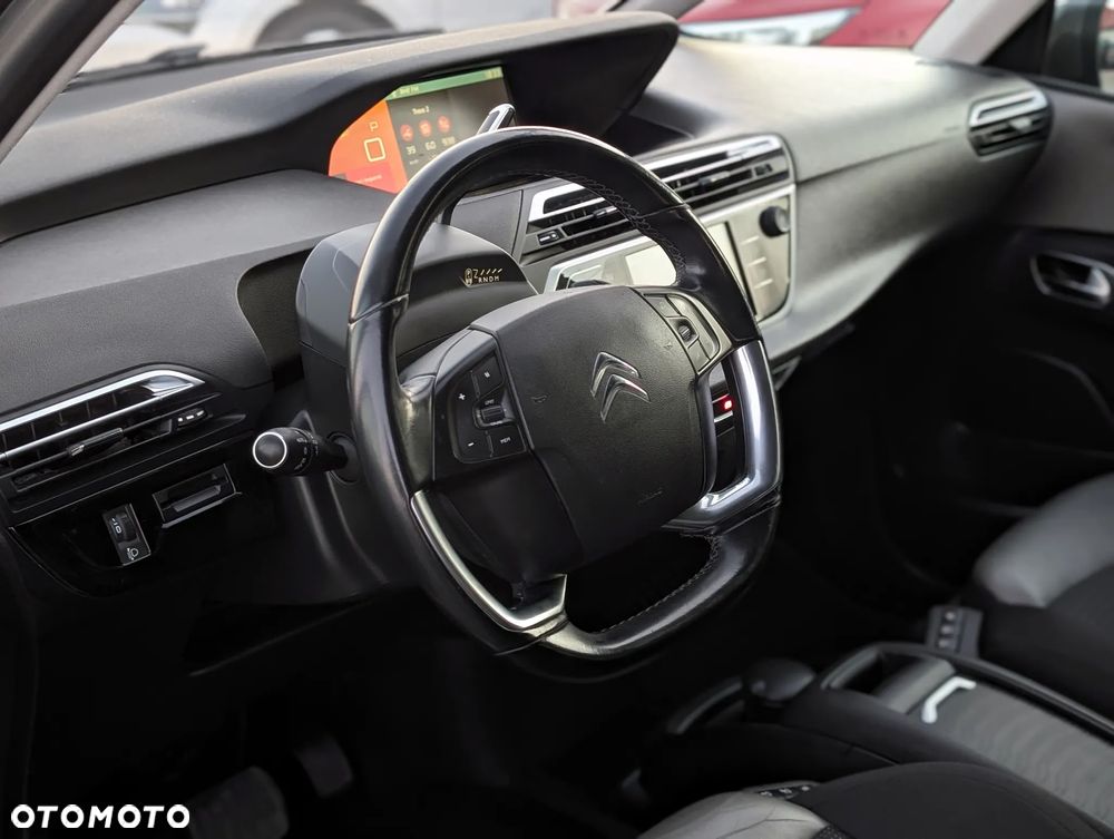 Citroën C4 Grand Picasso 1.6 BlueHDi Shine S&S EAT6 - 18