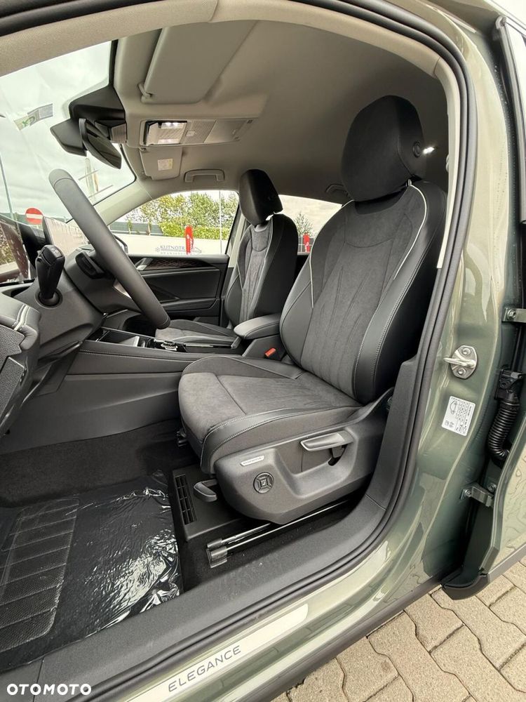 Volkswagen Tiguan 1.5 eTSI Elegance DSG - 9