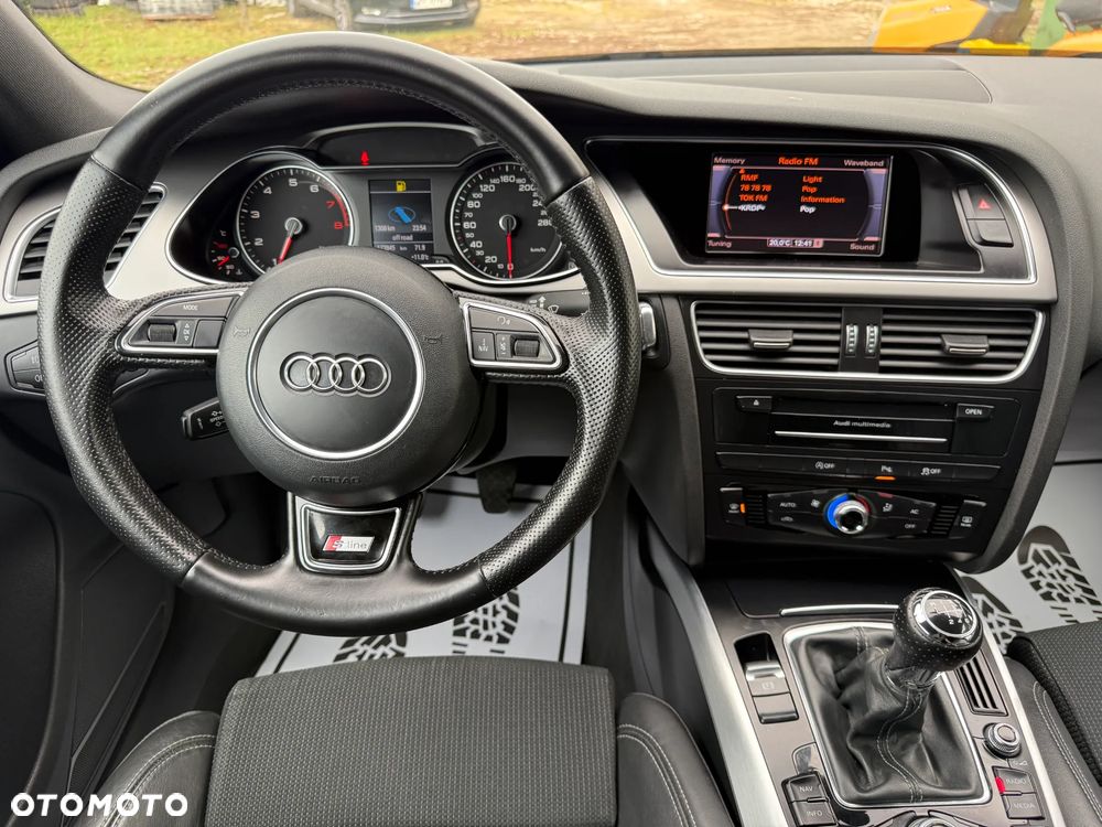 Audi A4 Avant 1.8 TFSI quattro S line Sportpaket - 32
