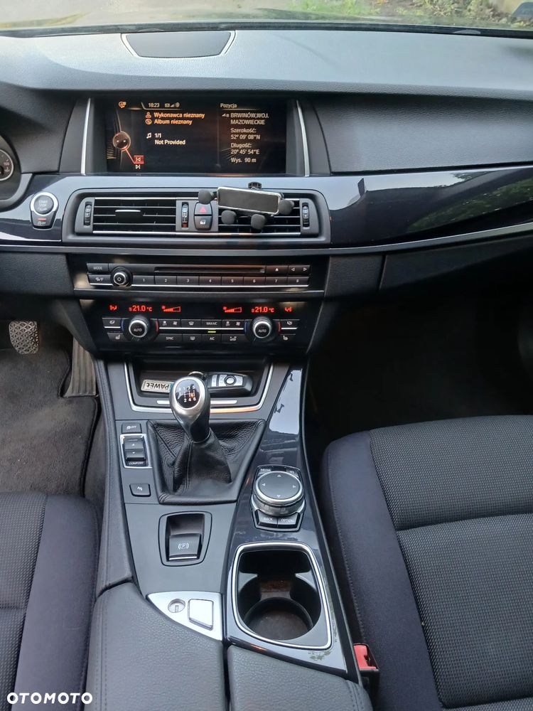 BMW Seria 5 520d - 11
