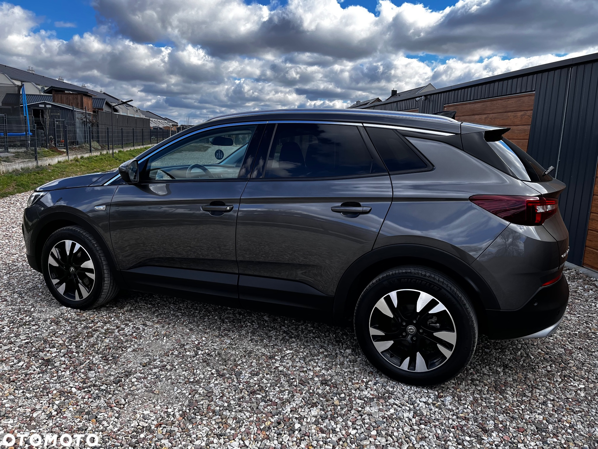 Opel Grandland X 1.2 T GPF Design Line S&S - 6