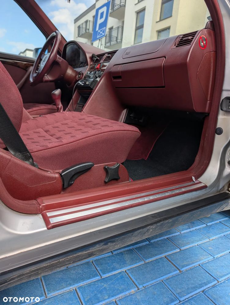 Mercedes-Benz Klasa C 200 T Elegance - 12