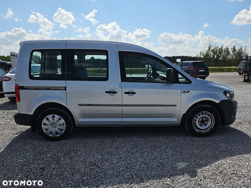Volkswagen Caddy - 5