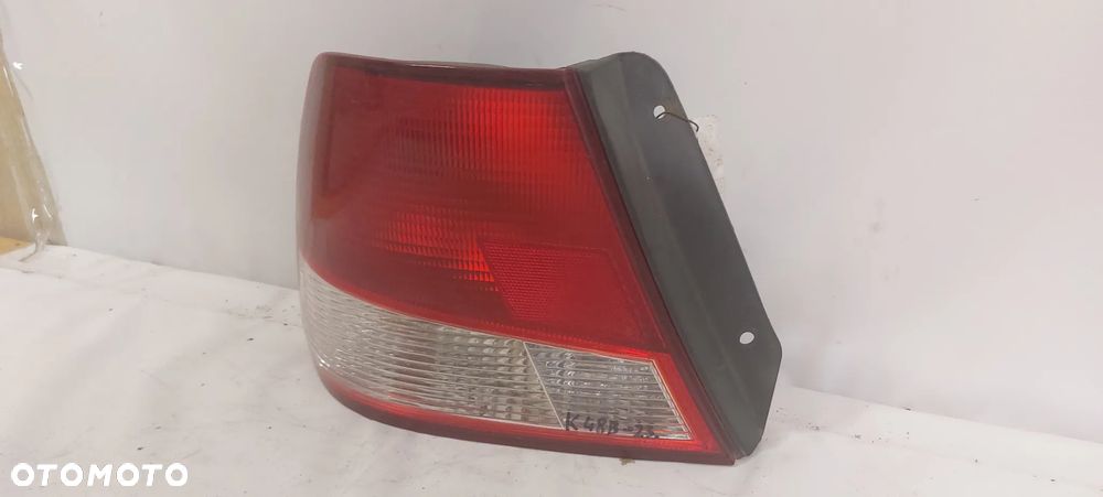 .  TYL TYLNA LAMPA LEWA HYUNDAI ACCENT 2 - 2