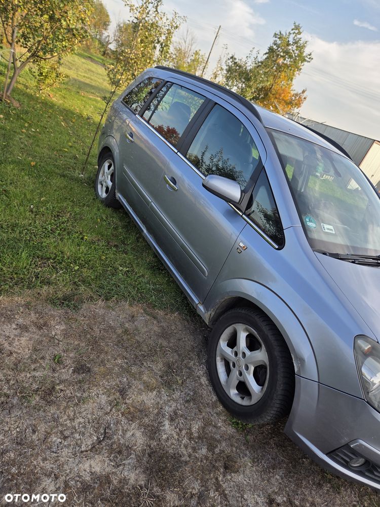 Opel Zafira 2006 photo 3