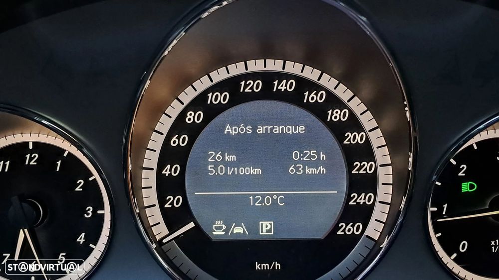 Mercedes-Benz E 250 CDI DPF BlueEFFICIENCY Avantgarde - 6