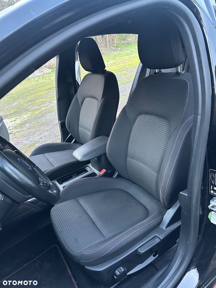 Ford Focus 2.0 TDCi ST-Line Black ASS - 17