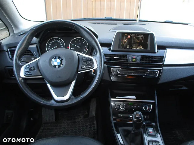 BMW Seria 2 216d Active Tourer - 6