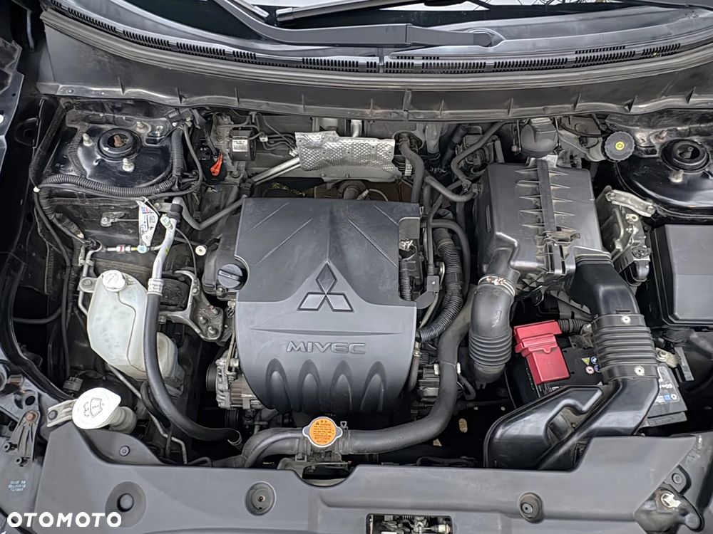 Mitsubishi ASX - 14