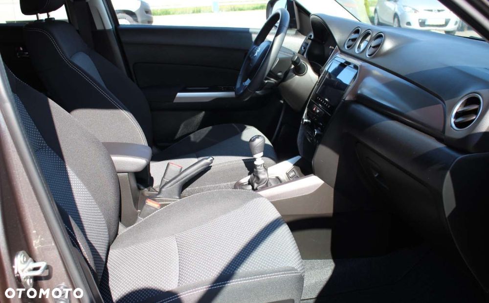 Suzuki Vitara - 15