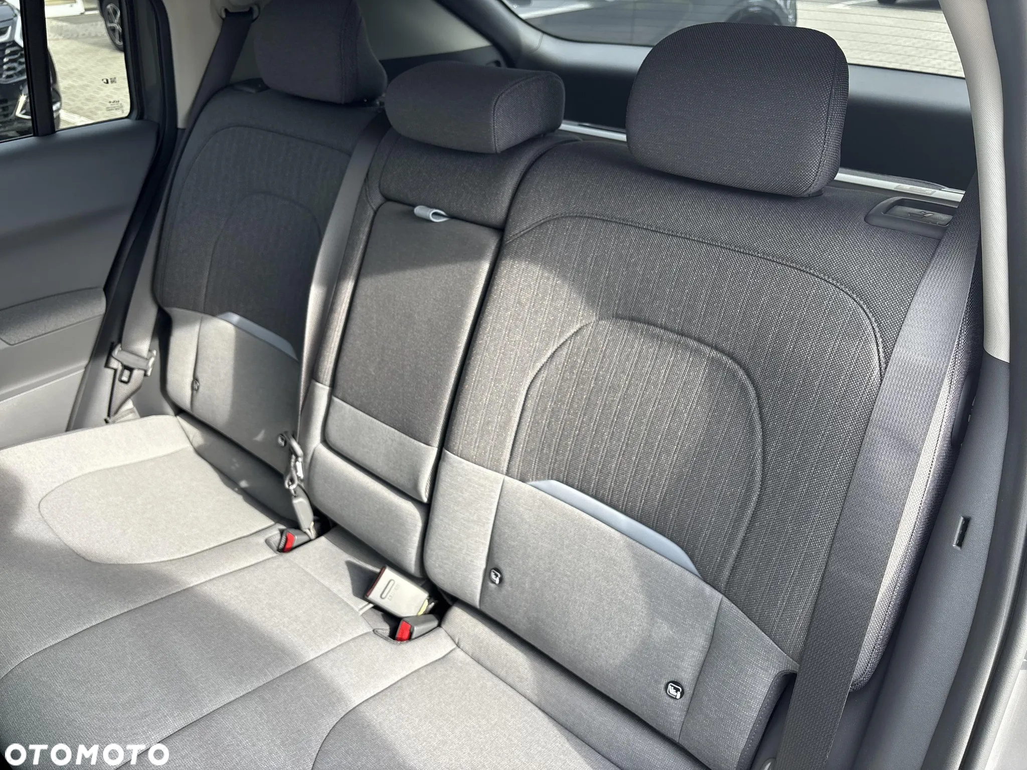 Kia EV3 58.3kWh Earth - 17