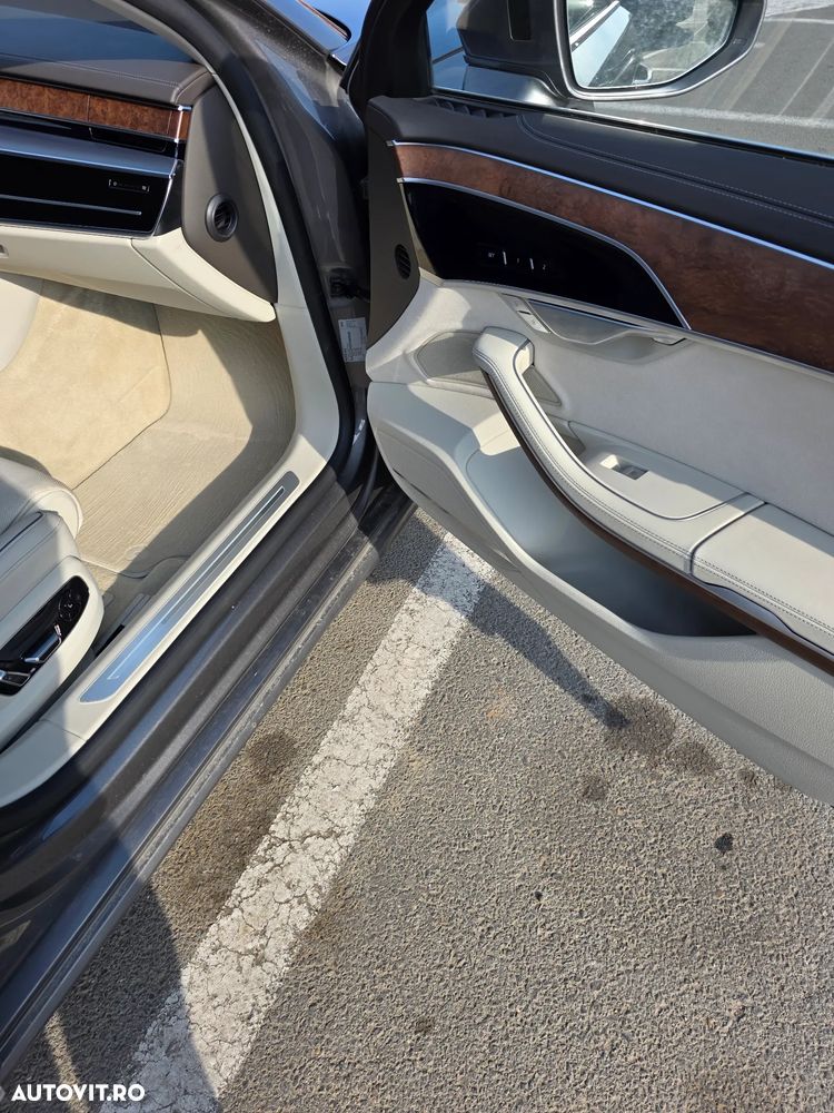 Audi A8 L 60 TFSI e quattro tiptronic - 13