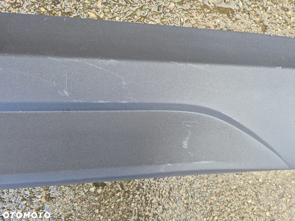 Audi Q3 I 11- listwa drzwi tylne lewe 8U0 - 2