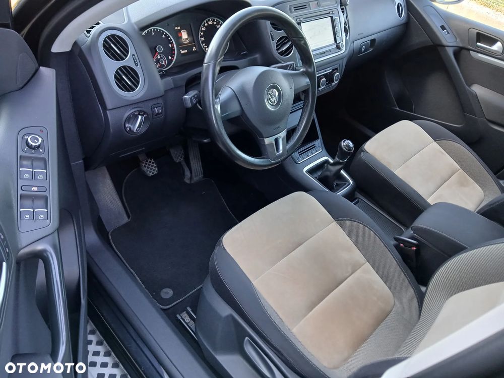 Volkswagen Tiguan 2.0 TDI DPF 4Motion BlueMotion Technology Sport & Style - 14