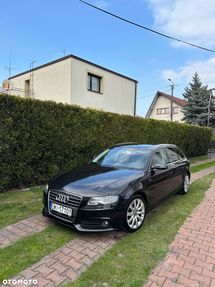 Audi A4 Avant 2.0 TDI Quattro Line - 1