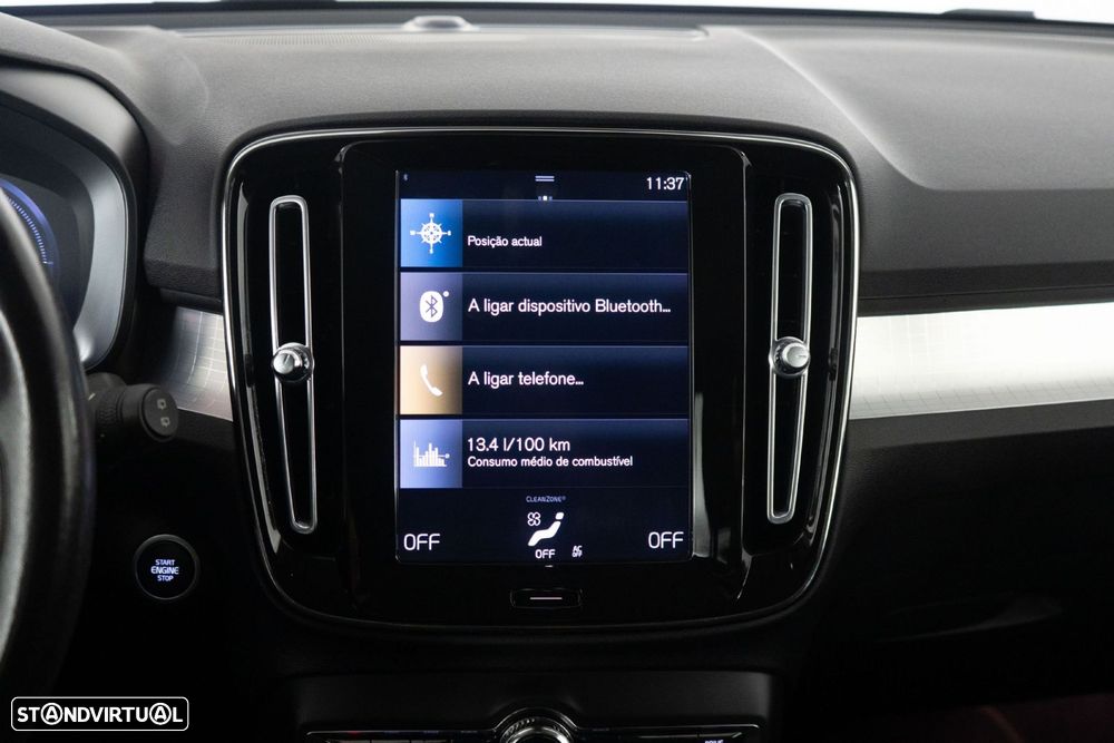 Volvo XC 40 1.5 T5 PHEV Momentum Plus - 26