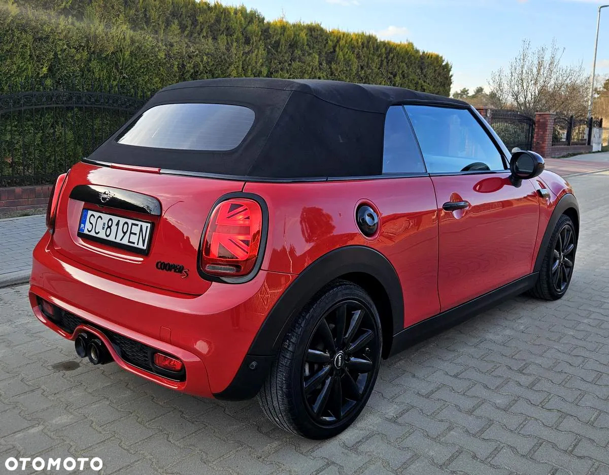 MINI Cooper S Cabrio - 11