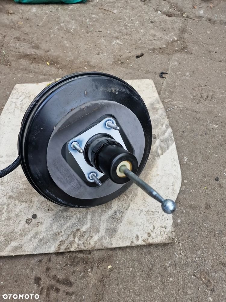 Servo vw seat skoda 6R1 614 105 L - 4