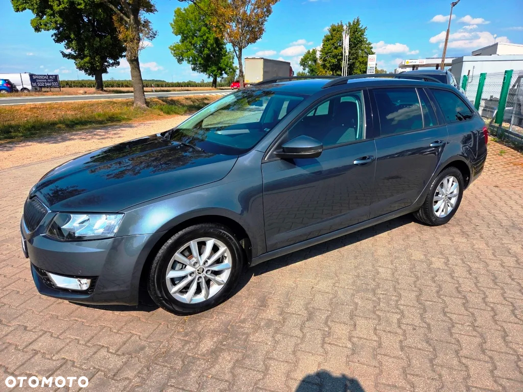 Skoda Octavia Combi 1.4 TSI DSG Style - 17
