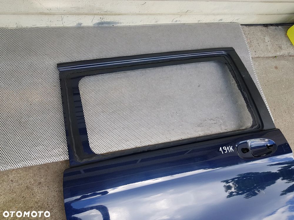 Mercedes W447 Vito V-Klasa Drzwi Przesuwne Boczne Prawe - 11