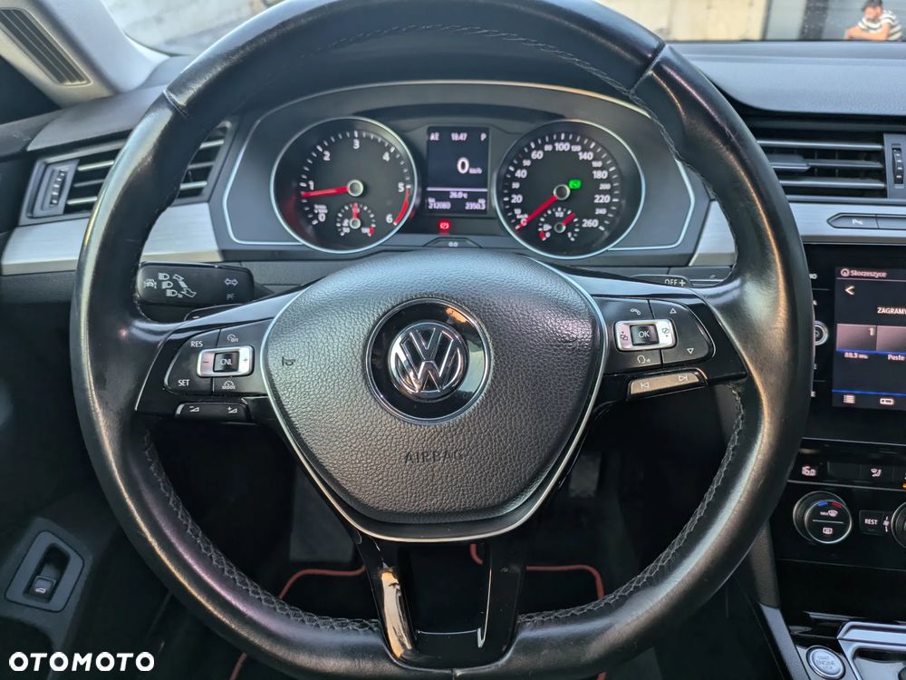 Volkswagen Arteon 2.0 TDI SCR Elegance DSG - 16