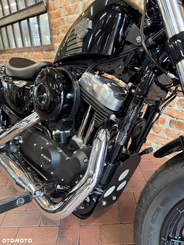 Harley-Davidson Sportster Forty-Eight - 14