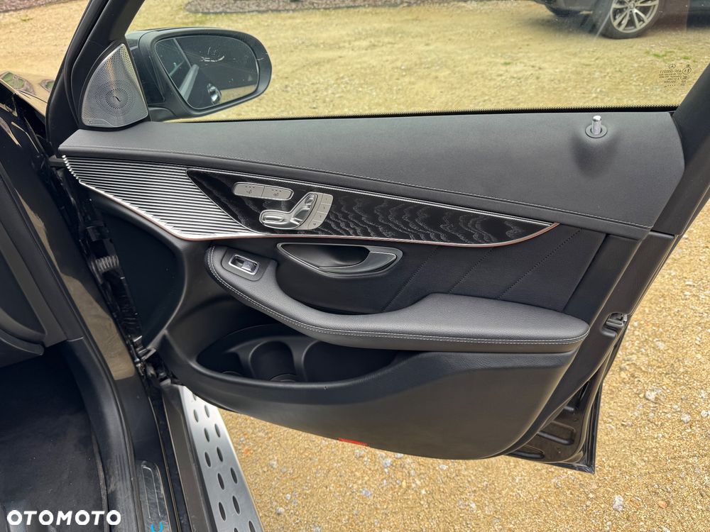 Mercedes-Benz EQC 400 4Matic AMG Line - 15