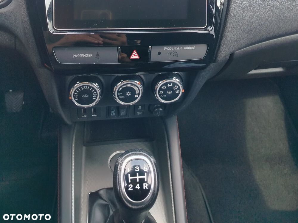 Mitsubishi ASX 1.6 ClearTec 2WD Diamant Edition+ - 14