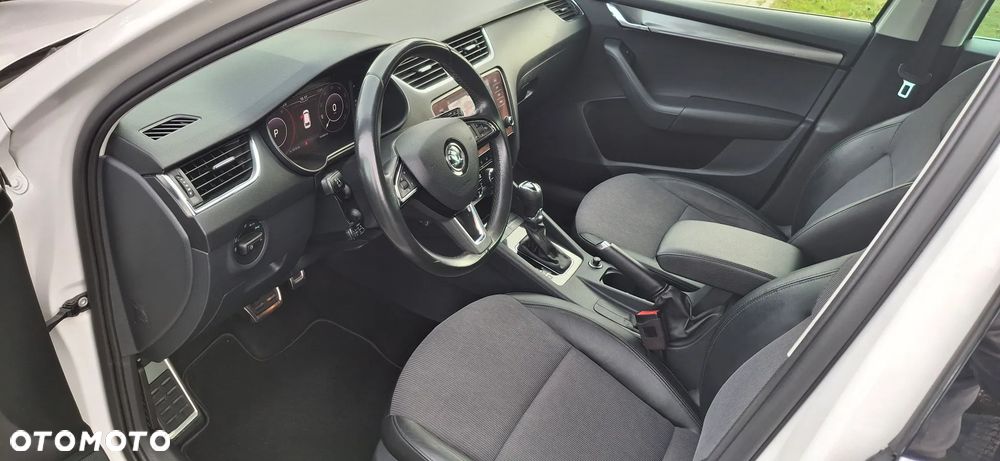 Skoda Octavia 2.0 TDI SCR Style DSG - 21
