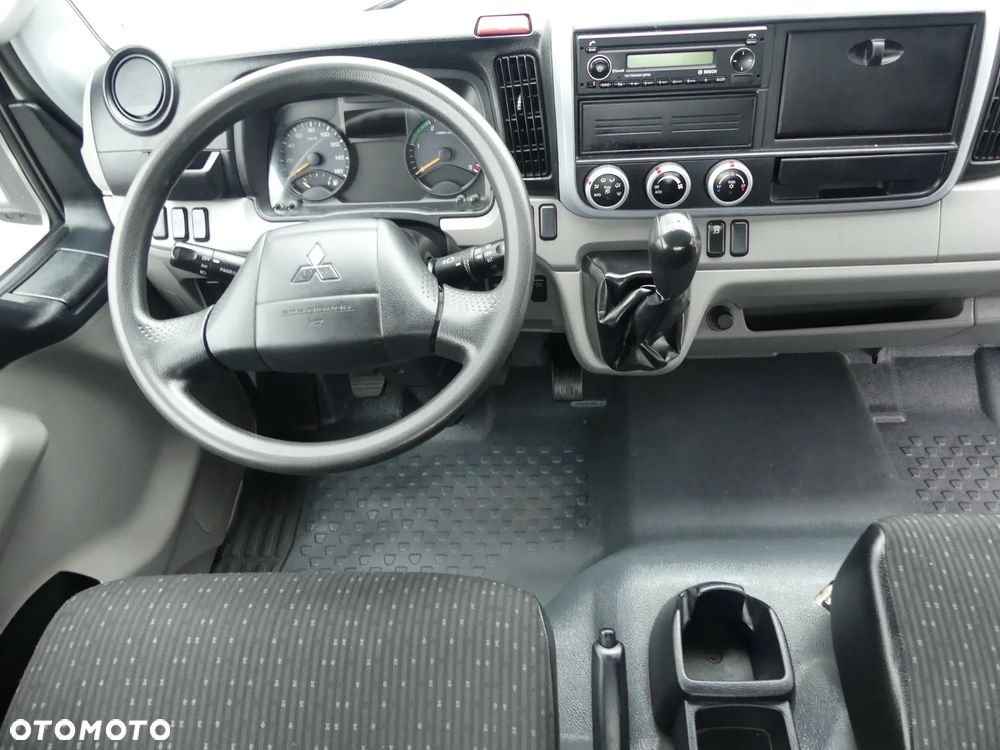 Mitsubishi FUSO CANTER 3C13 / WYWROTKA / SPROWADZONE / 3-OSOBOWE / - 29