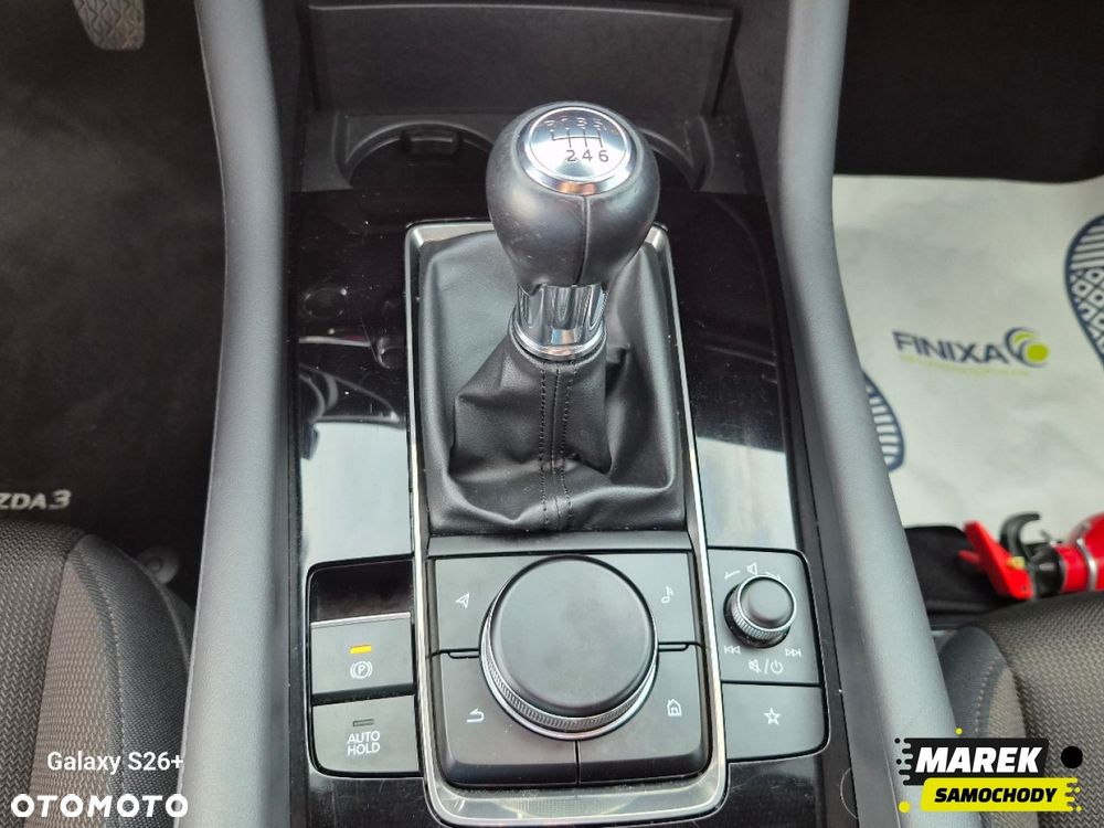 Mazda 3 - 17