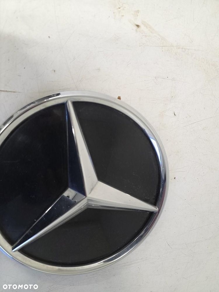 ZNACZEK EMBLEMAT MERCEDES VITO W447 GLC A253 A0008881600-500 - 3