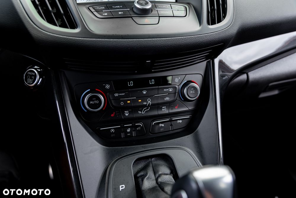 Ford Kuga - 33