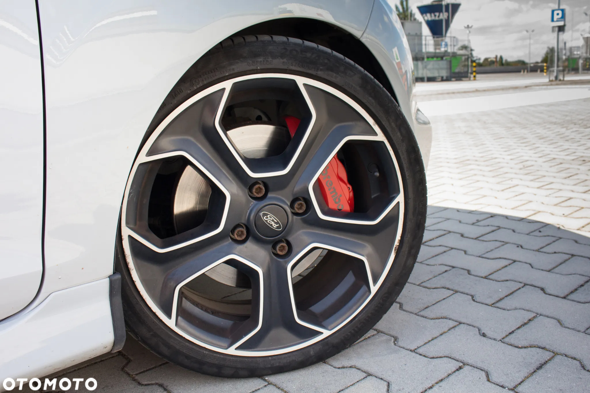 Ford Fiesta 1.6 EcoBoost ST200 - 11