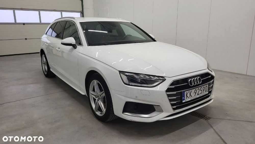 Audi A4 Avant 40 TFSI mHEV Advanced S tronic - 4