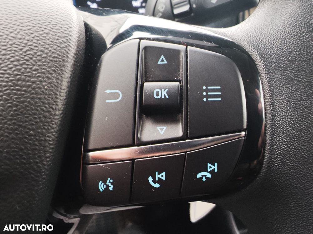 Ford Fiesta 1.1 Titanium - 23