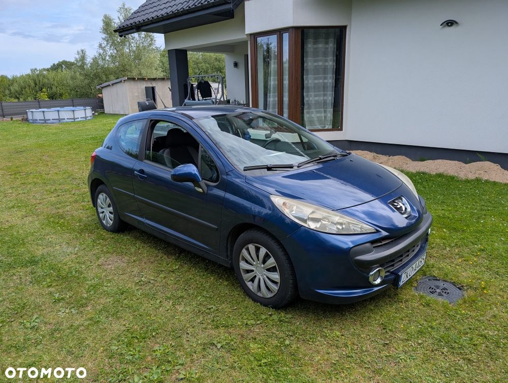 Peugeot 207 - 3